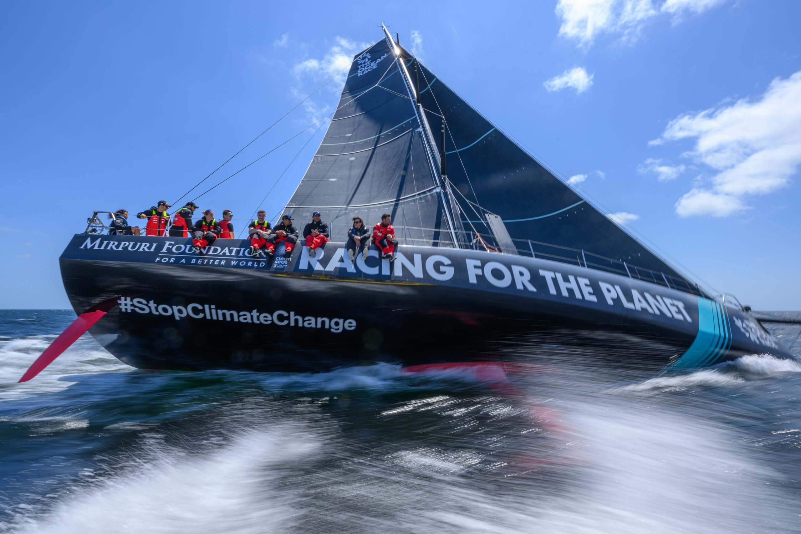 Bringing ocean literacy to life through sailing 
